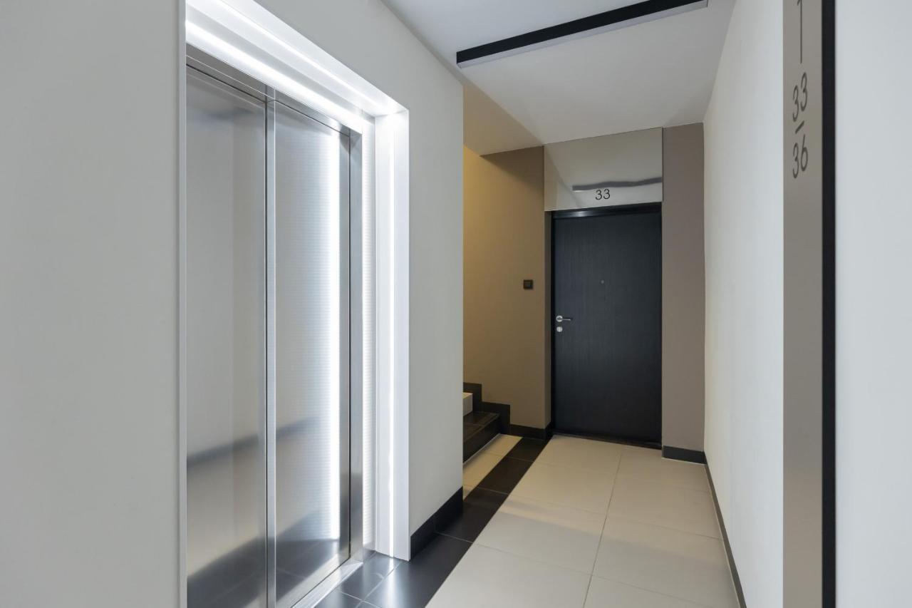 Modern Apartment With Balcony Mokotow Business Centre By Noclegi Renters Warsaw Luaran gambar